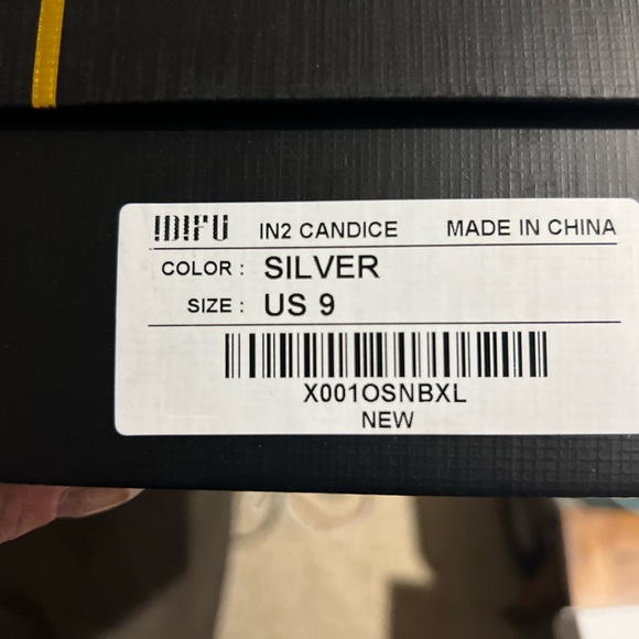 Silver sequins ankle strap kitten heels - Picture 6 of 6